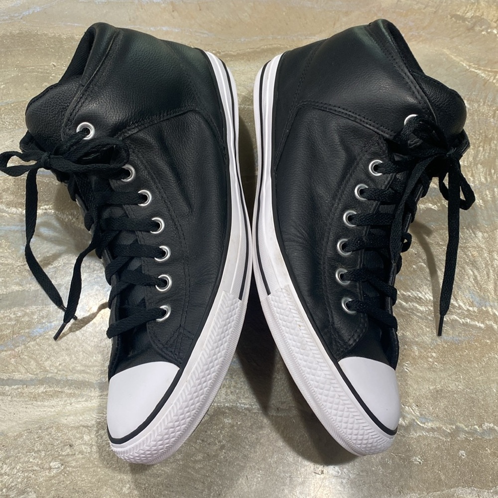 Converse CT All Star Leather Hi Black Sneakers Shoes Men’s 11 / Women’s 13 - Picture 4 of 9